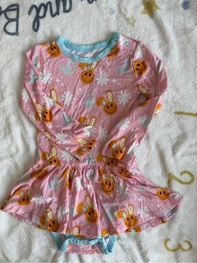 NWOT blush lotus bamboo Bunny smily face bodysuit dress - 18-24M